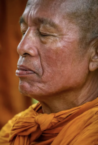 Phra Maha Damrong Angkha